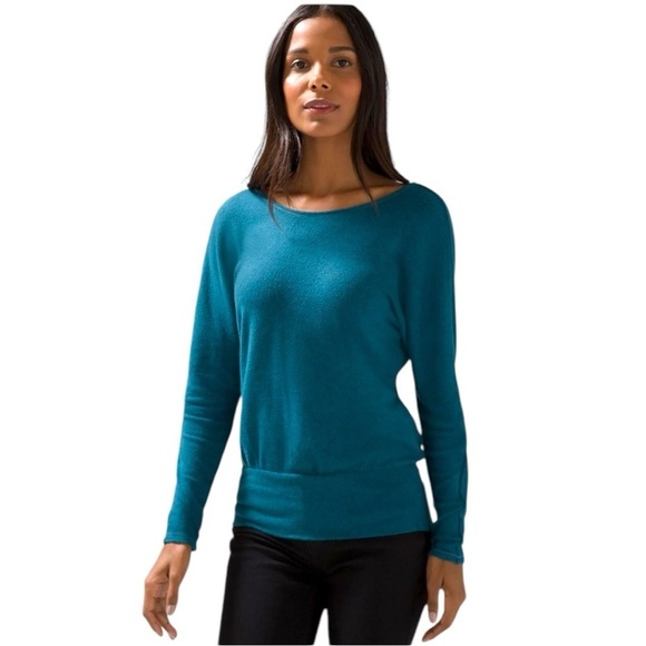 White House Black Market Sweaters - White House Black Market Teal Scoop Neck Sweater